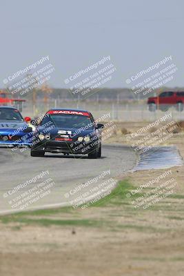 media/Oct-25-2025-CalClub SCCA (Sat) [[34c778dfbe]]/Group 2/Qualifying/